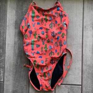 5 Jolyn’s in used worn condition size 26